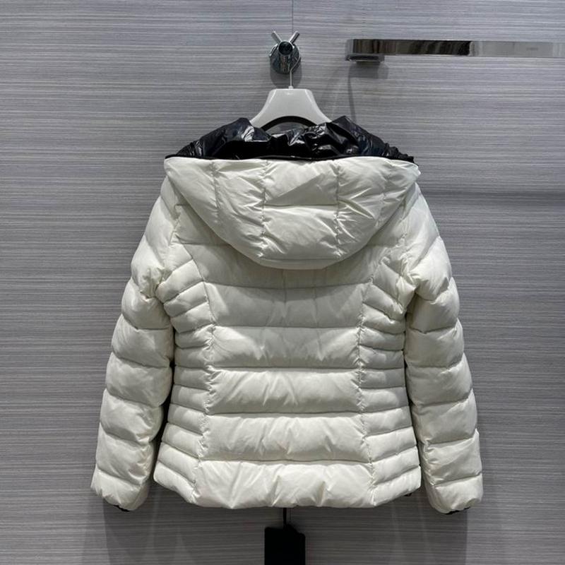 Moncler Women's Outwear 299